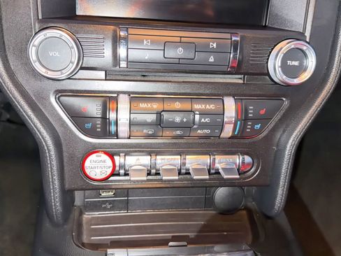 Used 2017 Ford Mustang GT image 29