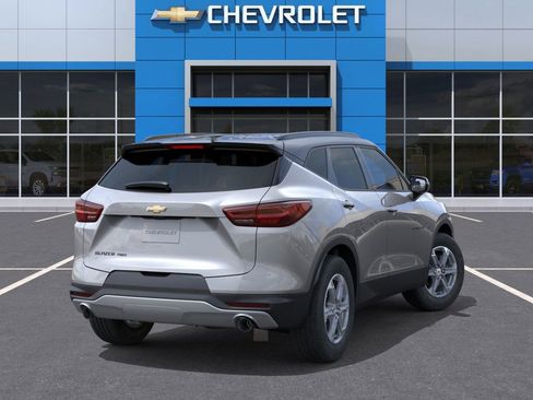 New 2026 Chevrolet Blazer LT w/ Sound & Technology Package AWD/4WD image 4