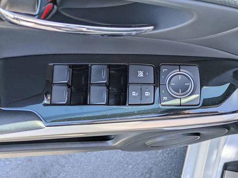 Used 2016 Lexus IS 350 w/ Navigation System Package RWD image 15