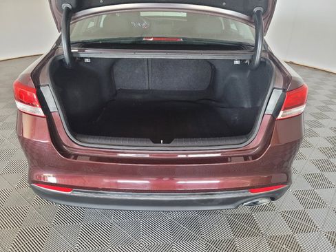 Used 2017 Kia Optima LX FWD image 29