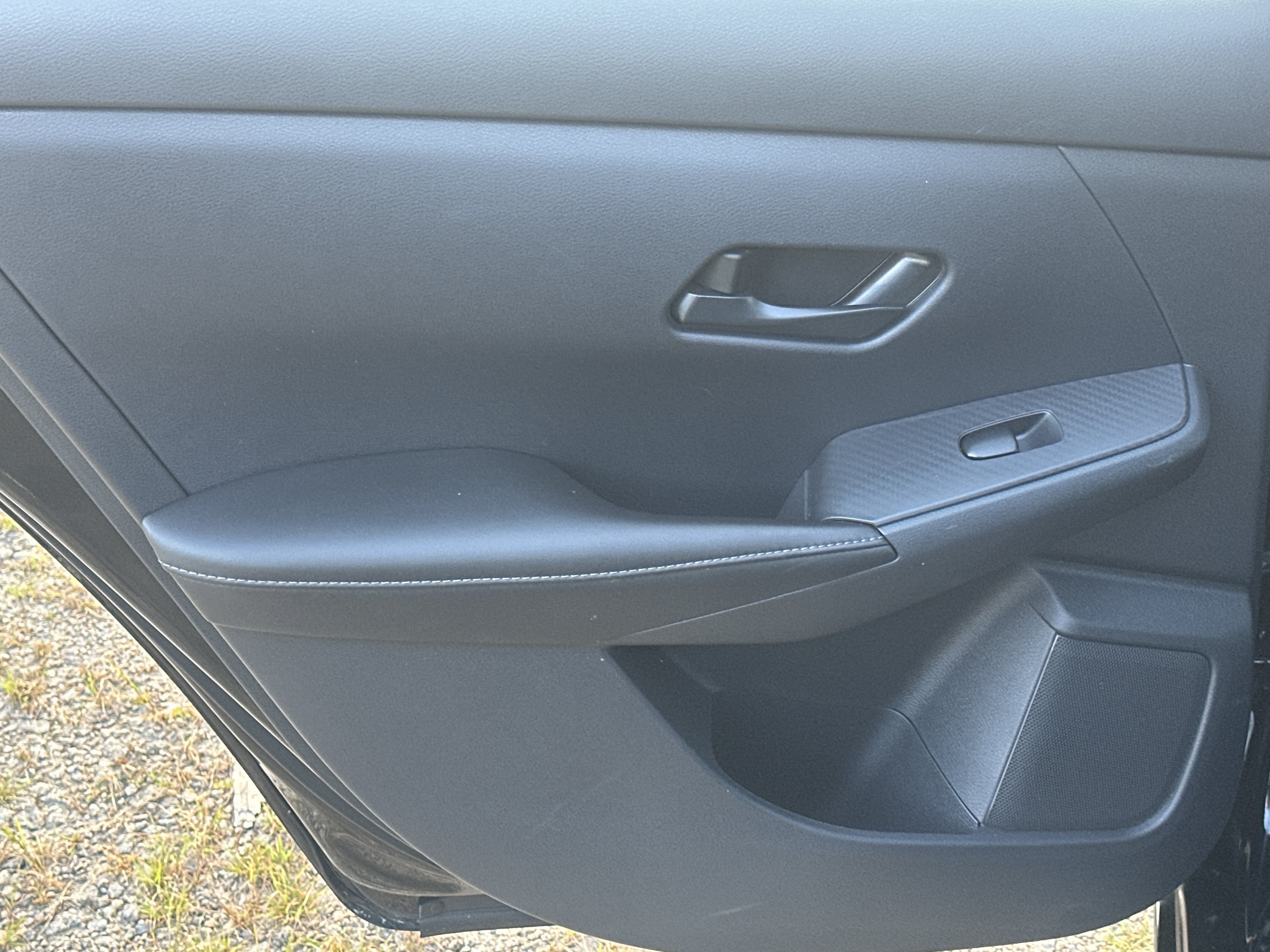 Used 2024 Nissan Sentra SV FWD image 21