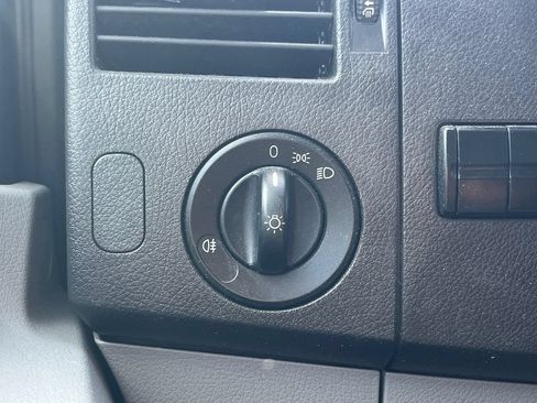 Used 2018 Mercedes-Benz Sprinter 2500 image 17