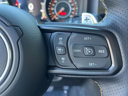 New 2025 Jeep Wrangler Unlimited Rubicon 392 image 13