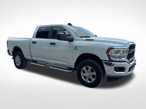 Used 2024 RAM 2500 Big Horn w/ Off Road Package AWD/4WD image 9