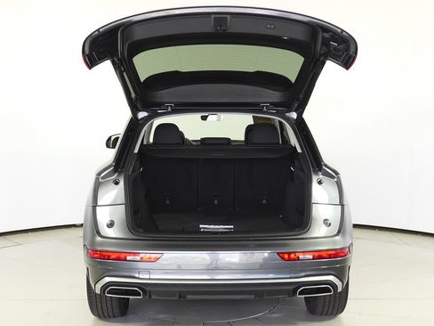 Used 2023 Audi Q5 2.0T Premium w/ Convenience Package AWD/4WD image 10