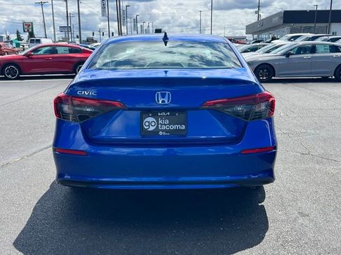 Used 2023 Honda Civic EX image 7