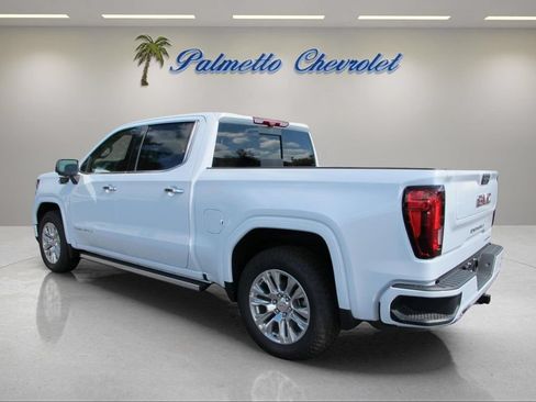 Used 2026 GMC Sierra 1500 Denali w/ Technology Package AWD/4WD image 4