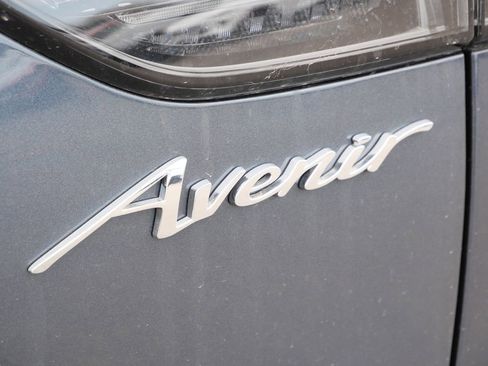 New 2026 Buick Envision Avenir image 14