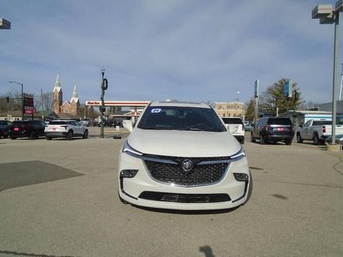 Certified 2024 Buick Enclave Avenir w/ Avenir Technology Package image 2