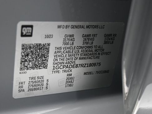 Used 2024 Chevrolet Silverado 1500 RST w/ Protection Package image 18