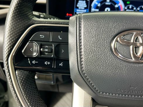 Used 2024 Toyota Sequoia Limited image 18