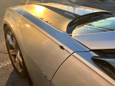 Used 2015 Chevrolet Camaro SS image 12