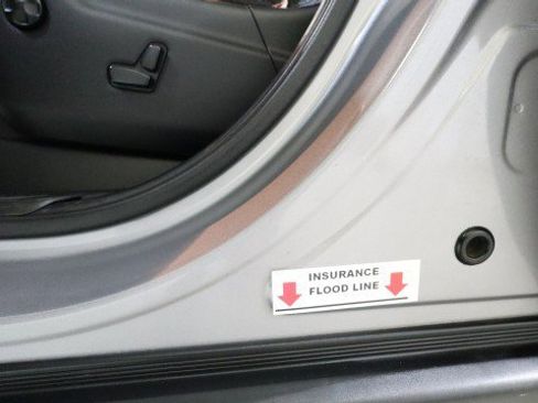 Used 2020 Jeep Grand Cherokee Limited image 26