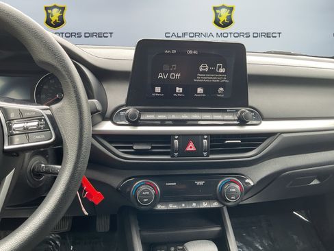Used 2019 Kia Forte LXS FWD image 13