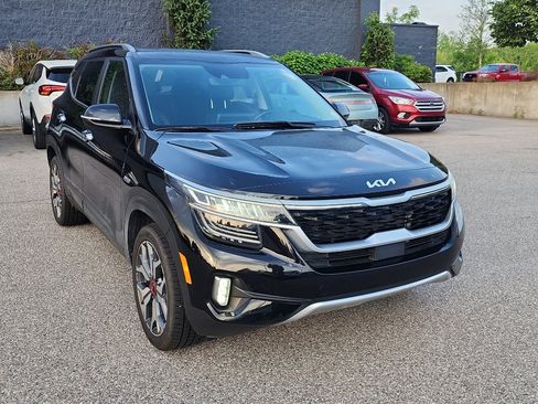 Used 2022 Kia Seltos SX w/ Sunroof Package AWD/4WD image 9