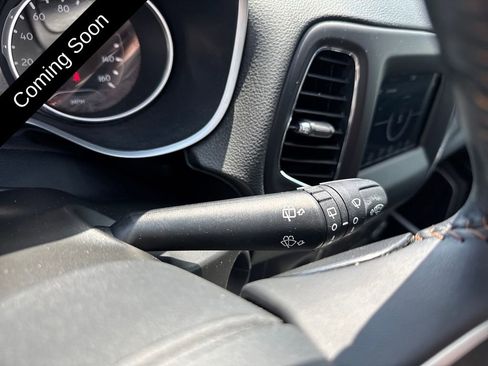 Used 2019 Jeep Compass Latitude w/ Popular Equipment Group FWD image 68