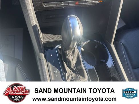 Used 2023 Volkswagen Atlas Cross Sport SE w/ Black Wheel Package image 17