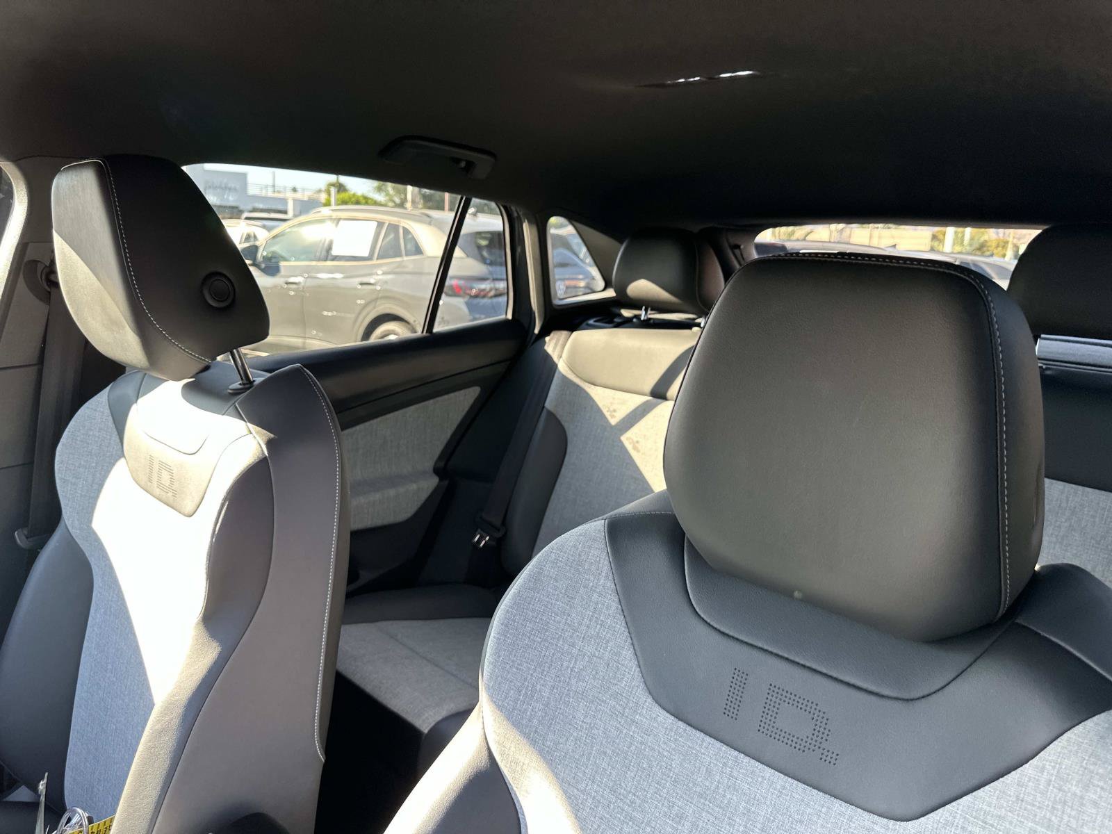 Certified 2023 Volkswagen ID.4 Pro RWD image 21
