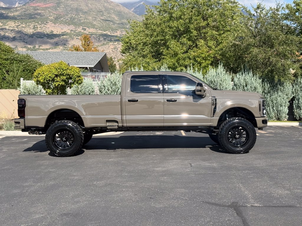 Used 2026 Ford F350 King Ranch w/ Chrome Package AWD/4WD image 9