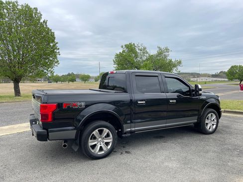Used 2018 Ford F150 Platinum w/ Equipment Group 701A Luxury image 5