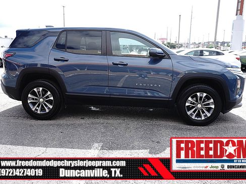 Used 2025 Chevrolet Equinox LT FWD image 6
