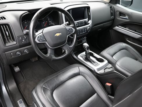 Used 2022 Chevrolet Colorado ZR2 w/ ZR2 Dusk Special Edition AWD/4WD image 22