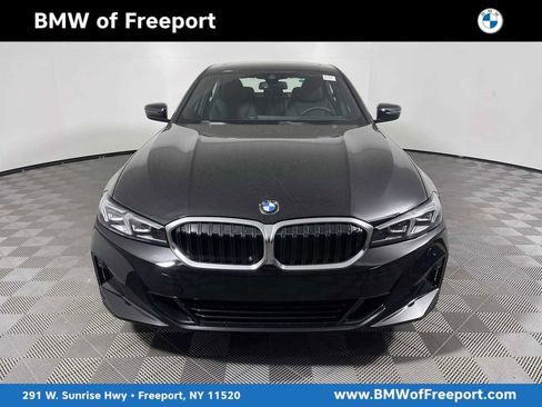 Certified 2023 BMW 330i xDrive Sedan w/ Driving Assistance Package image 1
