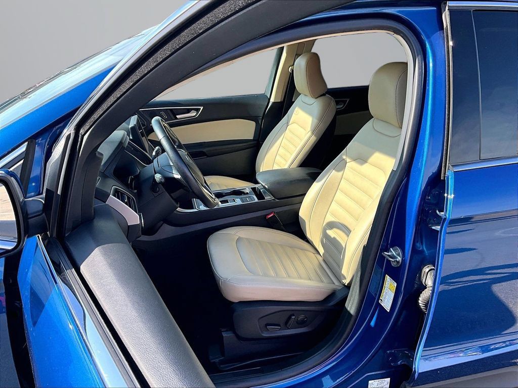 Used 2023 Ford Edge SEL AWD/4WD image 26