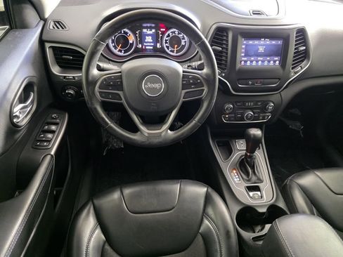 Certified 2020 Jeep Cherokee Latitude Plus image 13