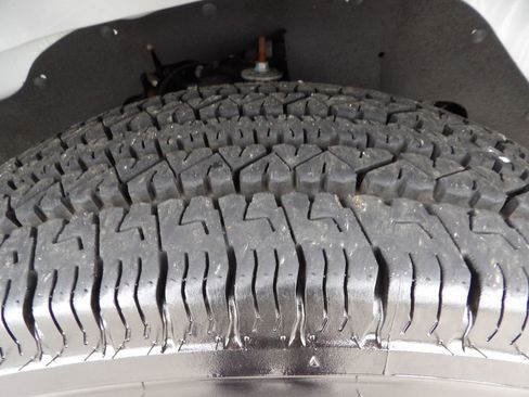 Used 2022 Chevrolet Express 2500 w/ Driver Convenience Package image 56