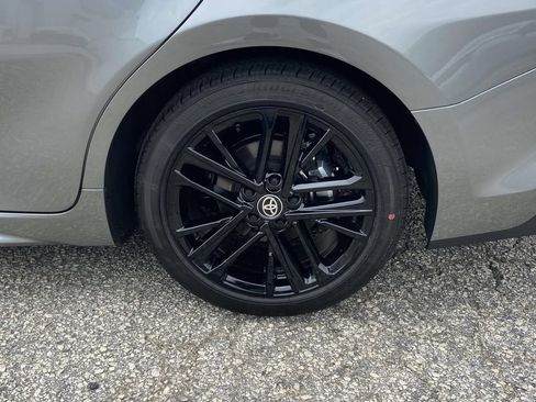 Used 2026 Toyota Camry SE w/ Convenience Package FWD image 9
