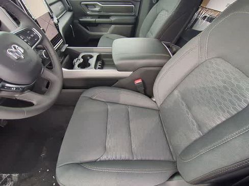 Used 2025 RAM 1500 Big Horn AWD/4WD image 17