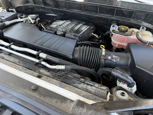 Used 2022 Chevrolet Silverado 1500 Custom RWD image 30