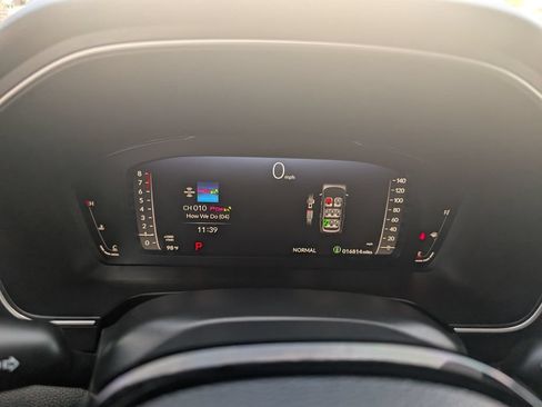 Used 2025 Honda Pilot Black Edition image 16