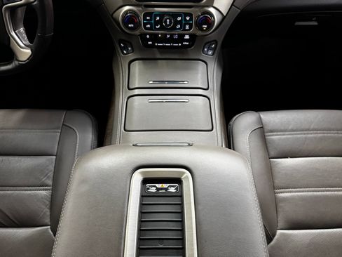 Used 2018 GMC Yukon Denali AWD/4WD image 28