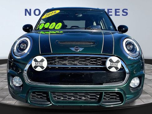 Used 2016 MINI Cooper S image 2