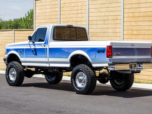 Used 1997 Ford F350 4x4 Regular Cab image 20