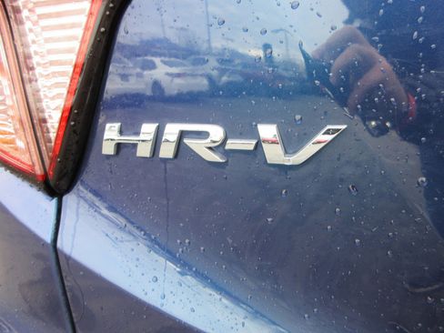 Used 2016 Honda HR-V EX image 8
