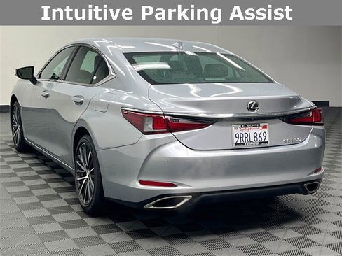 Certified 2025 Lexus ES 350 w/ Premium Package image 7