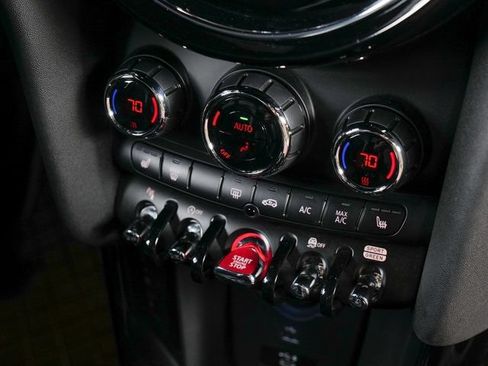 Used 2022 MINI Cooper John Cooper Works w/ Driver Assistance Package FWD image 20