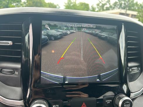 Used 2019 RAM 1500 Big Horn AWD/4WD image 28