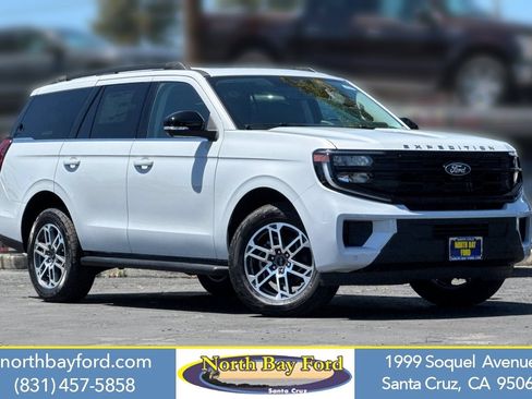 New 2026 Ford Expedition Active AWD/4WD image 1