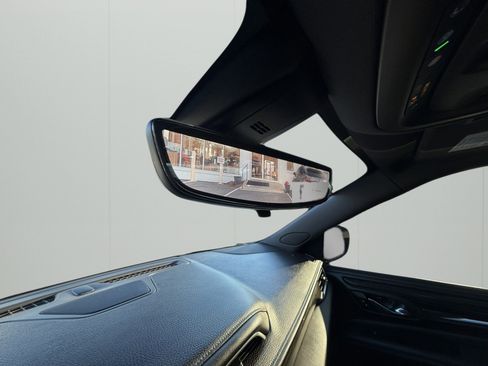 Used 2021 GMC Yukon Denali w/ Denali Ultimate Package image 28