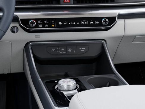 New 2026 Kia Carnival SX w/ SX Dark Edition Package FWD image 23