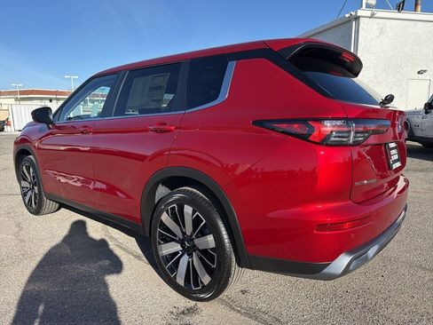 New 2026 Mitsubishi Outlander SE FWD image 5
