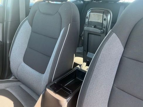 Used 2023 Chevrolet TrailBlazer LS FWD image 31