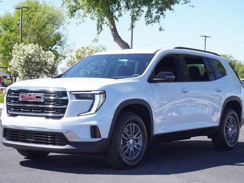 New 2026 GMC Acadia Elevation FWD image 5