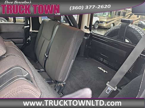 Used 2015 Jeep Wrangler Unlimited Sport w/ Quick Order Package 24S image 11