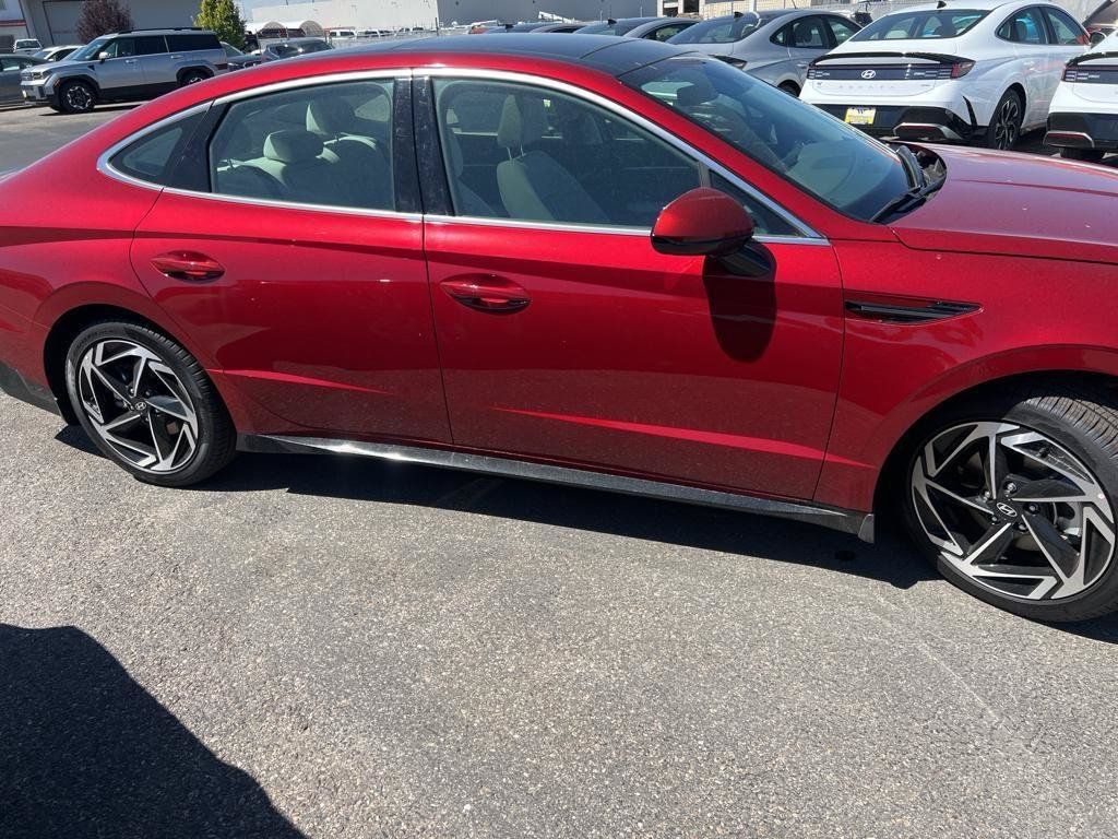 New 2024 Hyundai Sonata SEL w/ Convenience Package FWD image 4