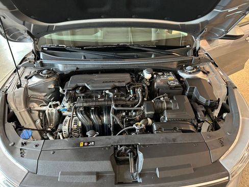 Used 2025 Kia K4 FWD image 32